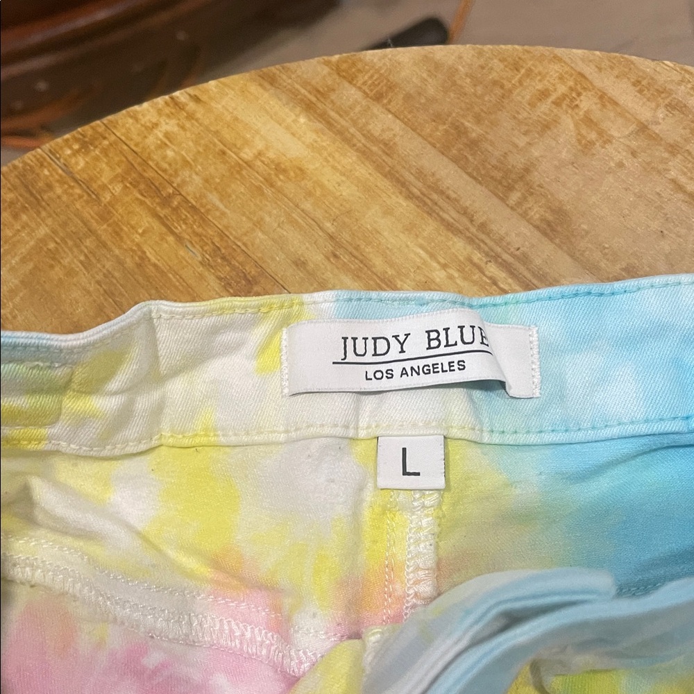 Judy Blue Women's Colorful Tie-Dye Shorts size L - Picture 5 of 10